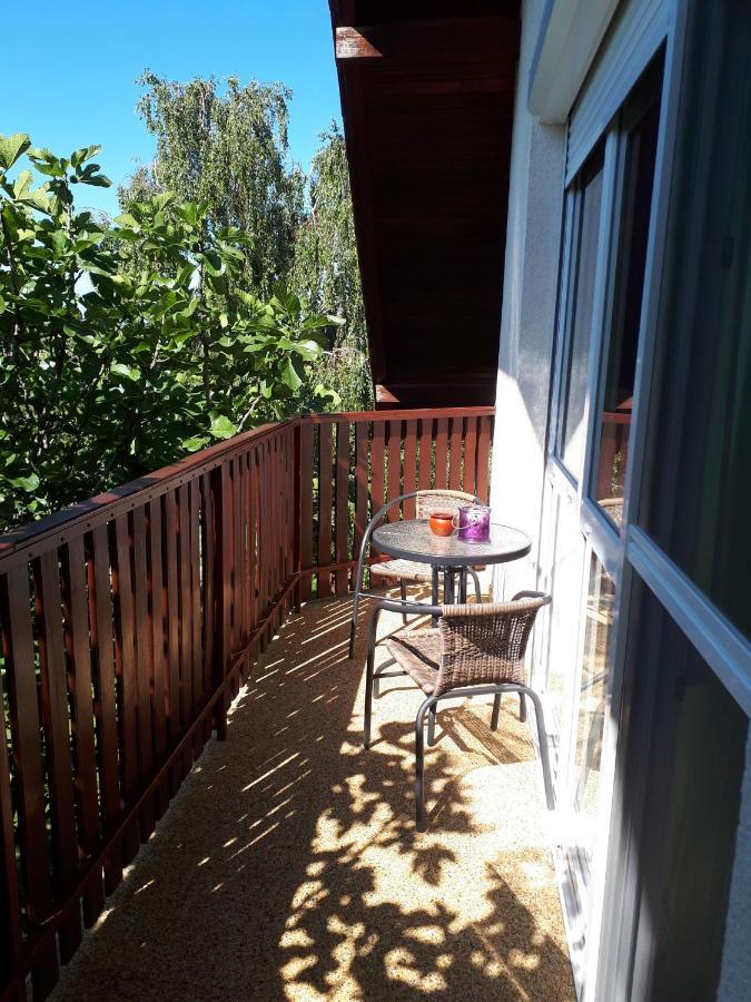 Feher Rozsa Apartman Cserszegtomaj Dış mekan fotoğraf